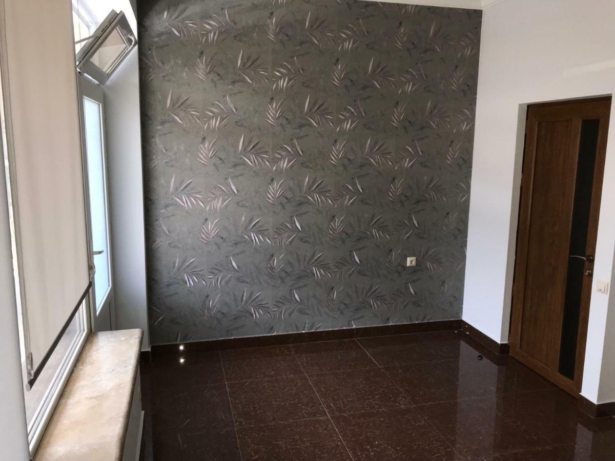 Liko Hostel Yerevan Exterior photo