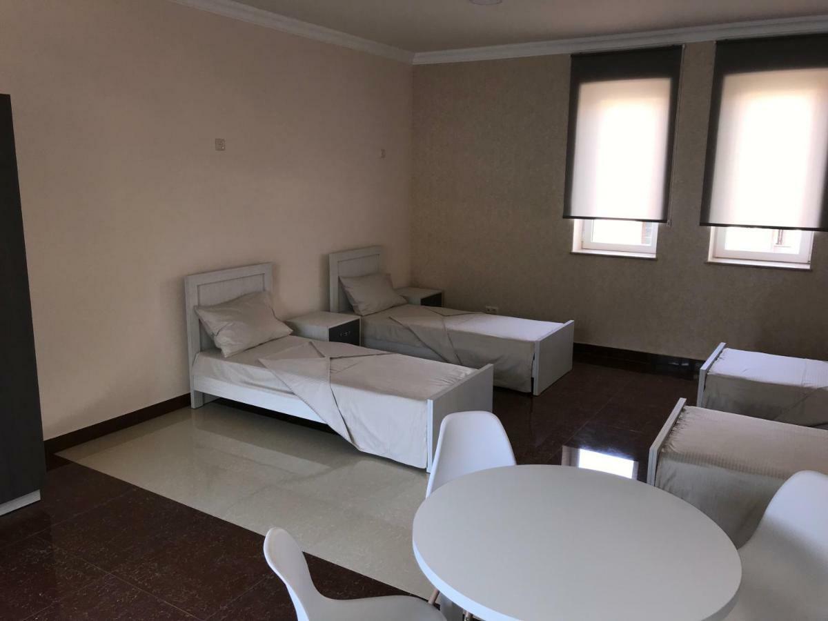 Liko Hostel Yerevan Exterior photo